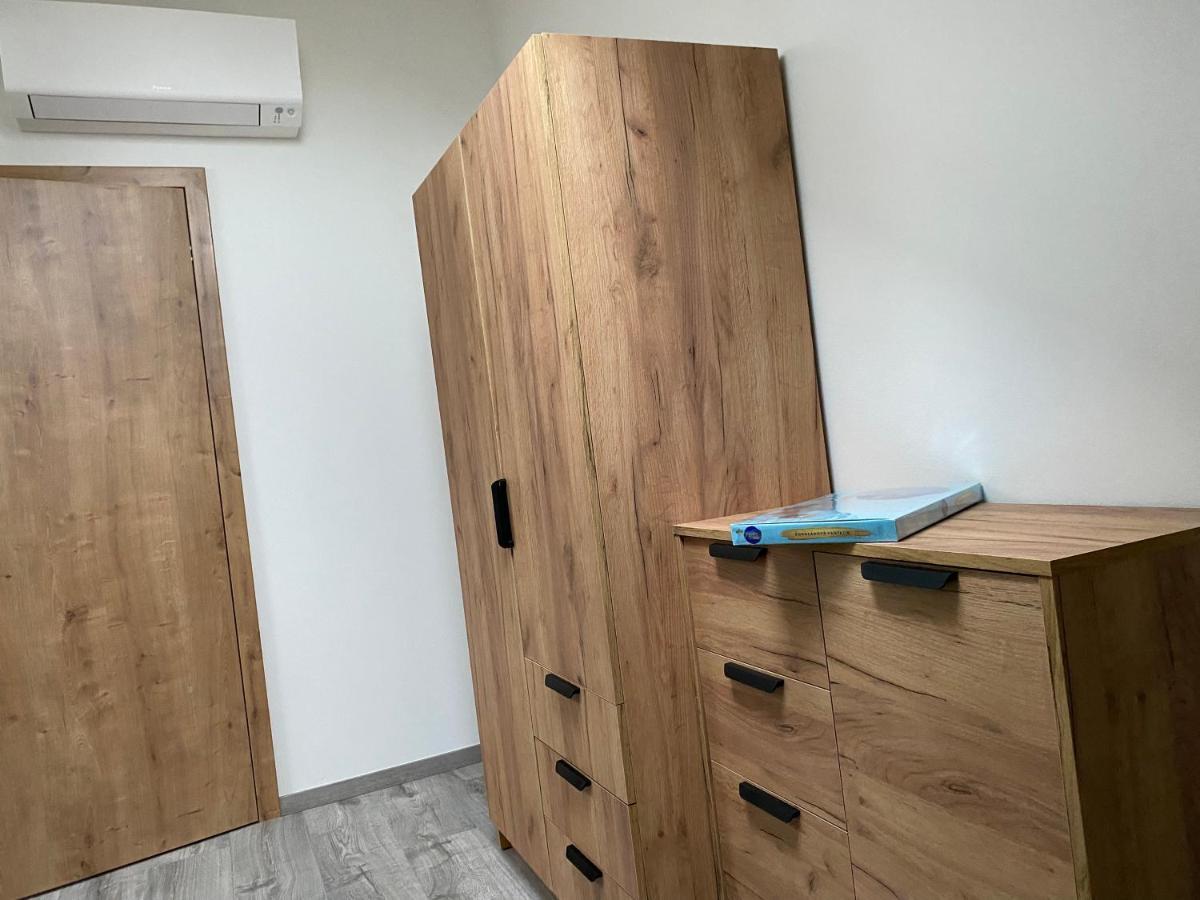 Klicperovo 2Kk Apartamento Hradec Králové Exterior foto